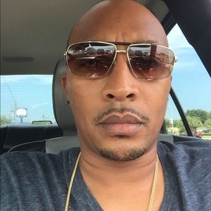 Meet your Posher, Harold